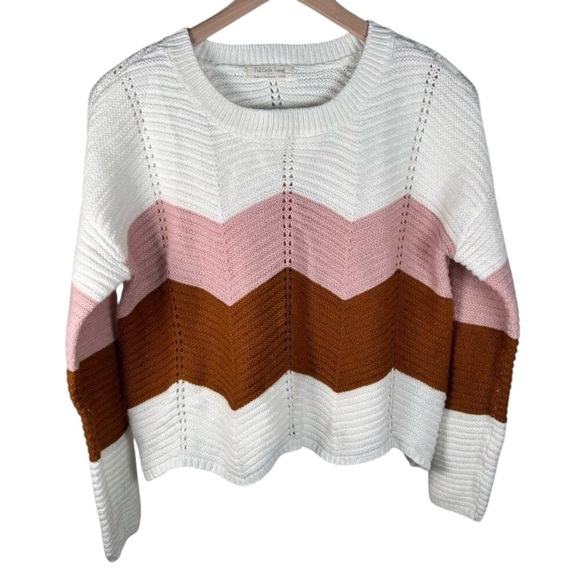 2/$30 Full Circle Size Large Sweater Knit Pink Striped Cozy Comfy Stretch - Picture 1 of 10